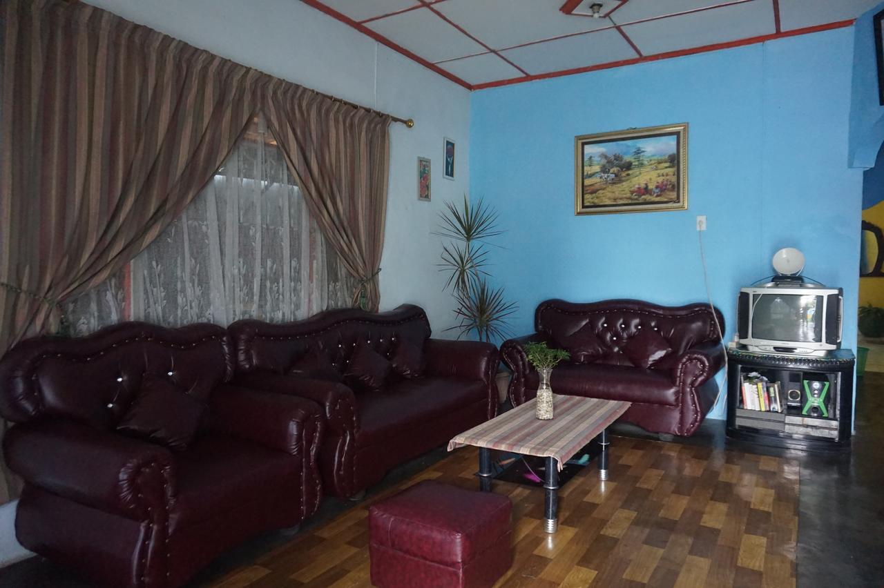 Kuala Namu Guest House Медан Екстер'єр фото